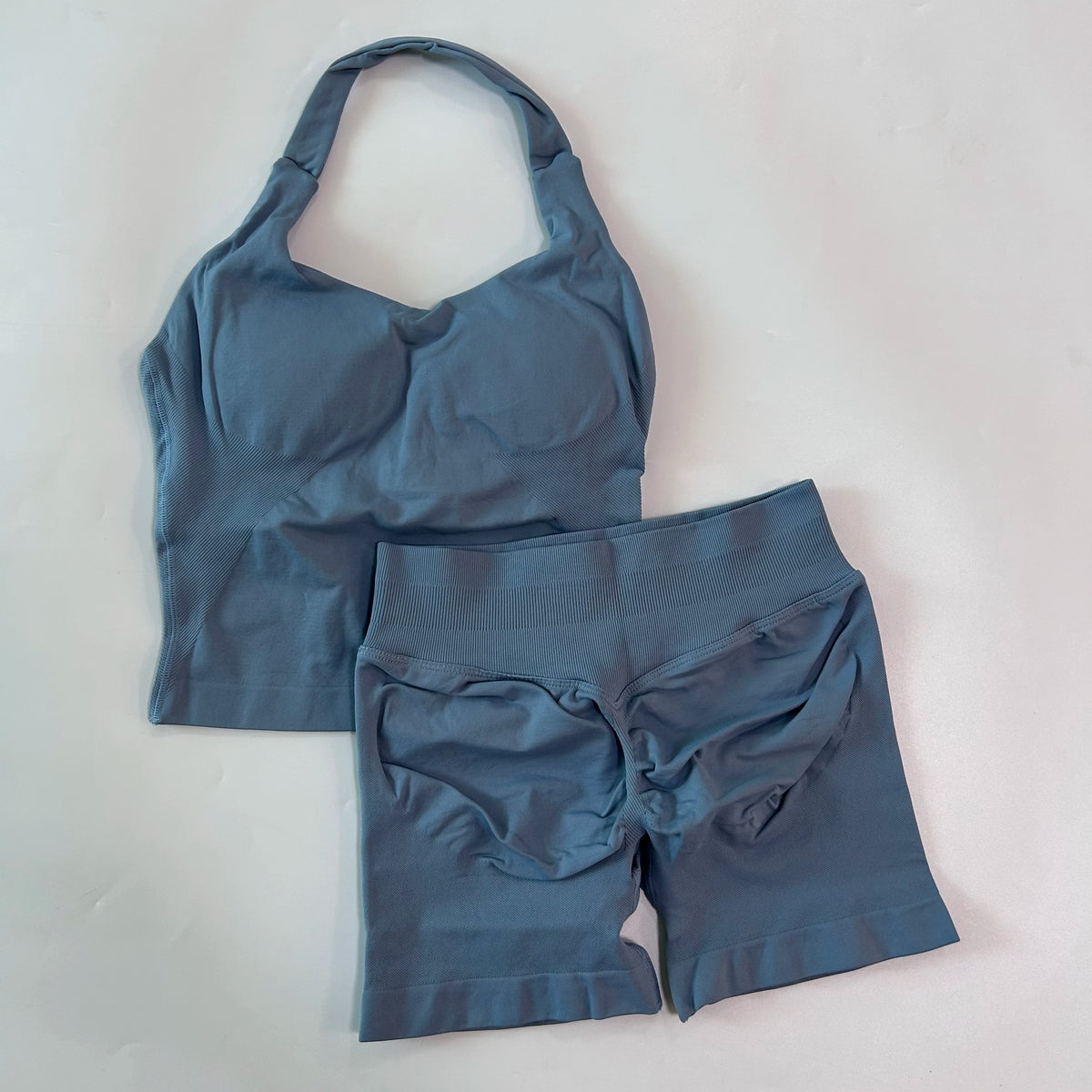 Women’s 2-Piece Backless Halter Gym Set High Waist
